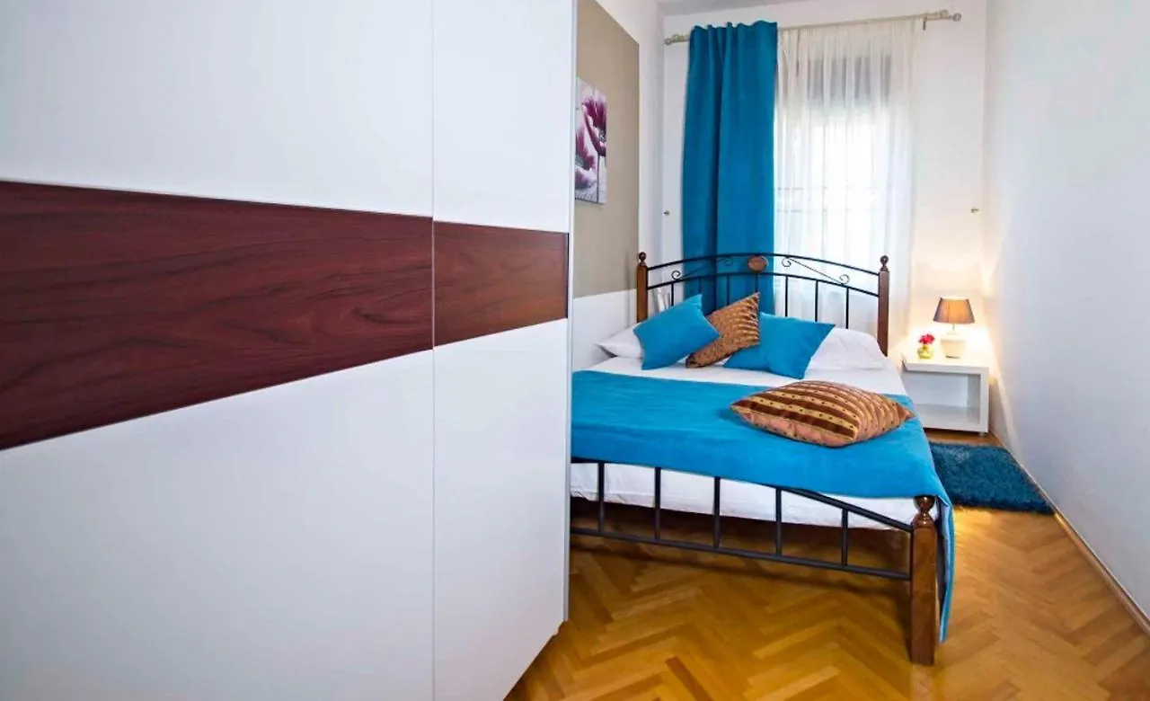 Apartments In Dramalj 39505