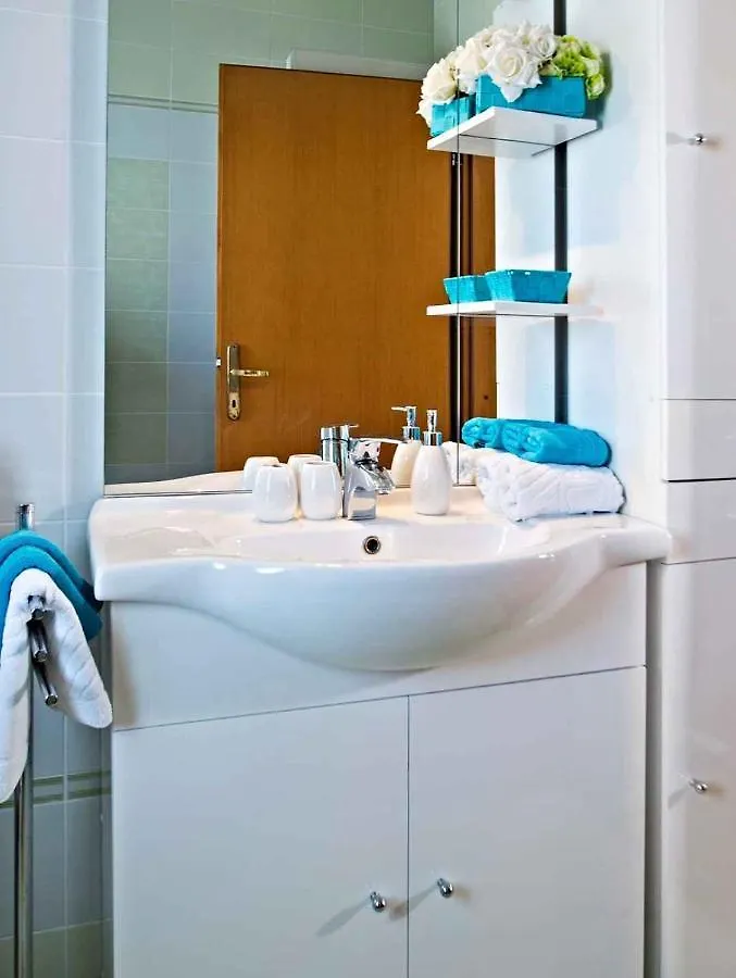 Apartments In Dramalj 39505 Croatia